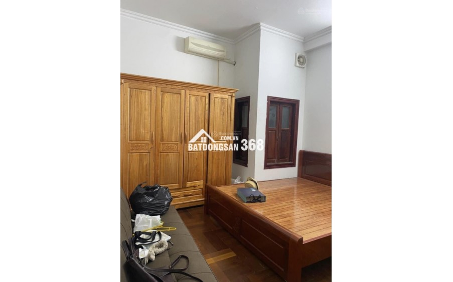 Chỉ cần nhập thông tin bất động sản, trí tuệ nhân tạo sẽ tự động tạo tiêu đề hấp dẫn và nội dung bài đăng chuyên nghiệp, tối ưu để thu hút người xem.
